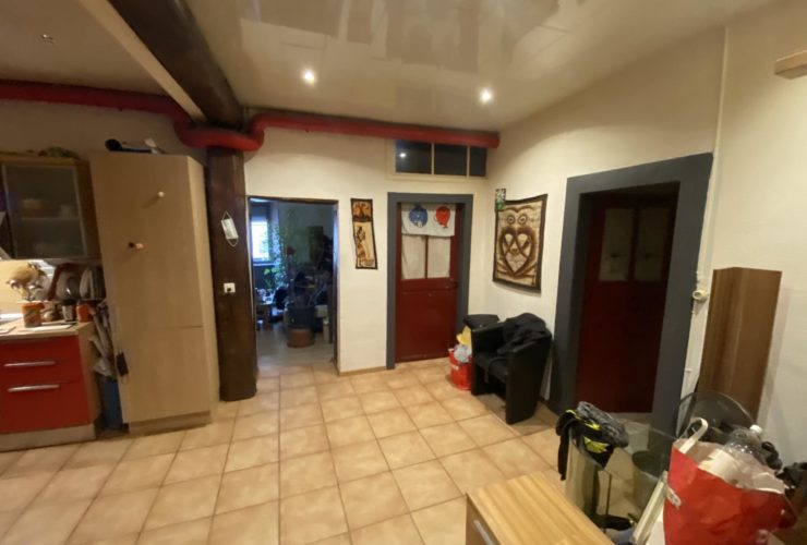 Appartement avec beau potentiel au centre ville de Porrentruy