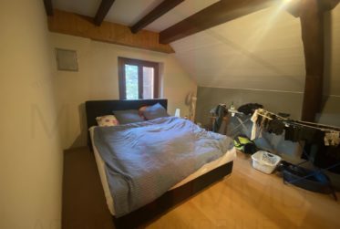 Immeuble au centre du village de Courgenay