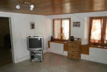 Immeuble mixte à vendre à Fontenais