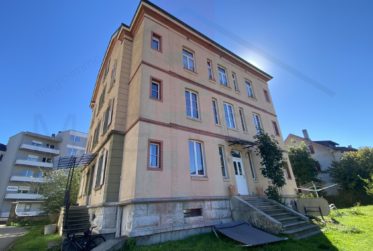 Immeuble de 4 appartements sur 1950 m2 à réhabiliter à Porrentruy
