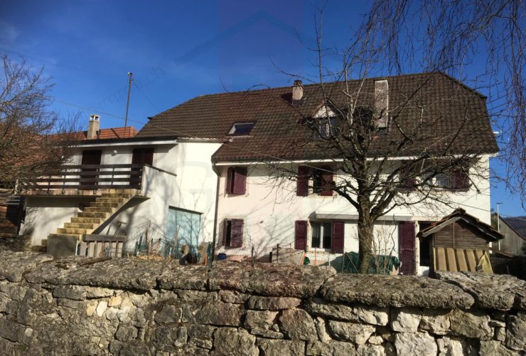 Porrentruy à 3 km. Immeuble de rendement