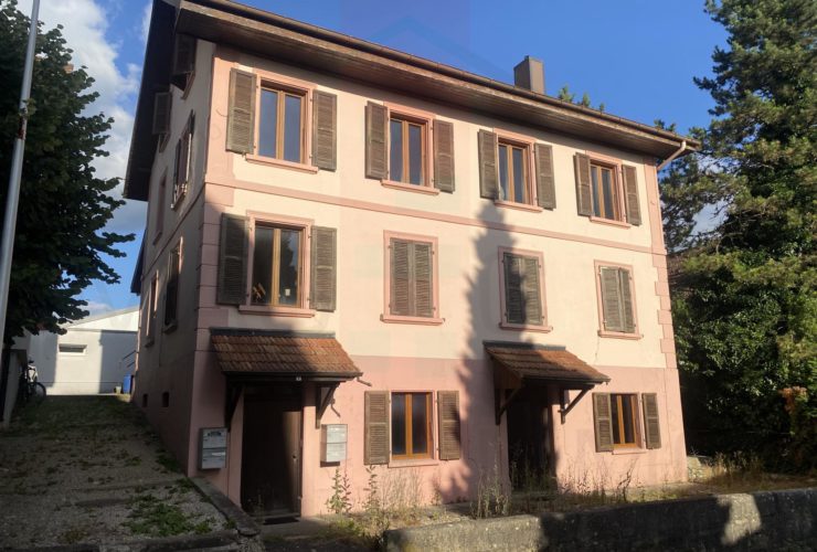 Appartement de 2 pièces à vendre au centre du village