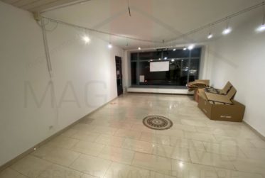 Local commercial avec vitrine au centre ville de Delémont