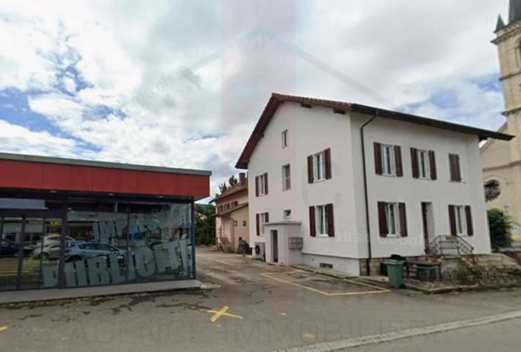 Immeuble refait à neuf à 4 km de Porrentruy.