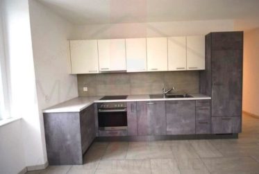 Immeuble refait à neuf à 4 km de Porrentruy.