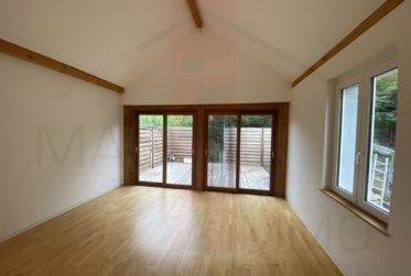 Appartement lumineux avec terrasse à Fontenais